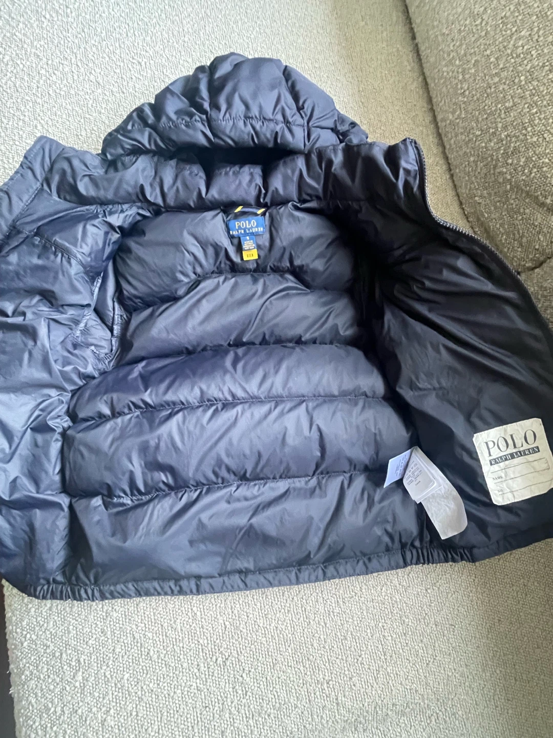 Ralph Lauren Gorham Down Hooded Jacket- Boys Size 5 - photo 2