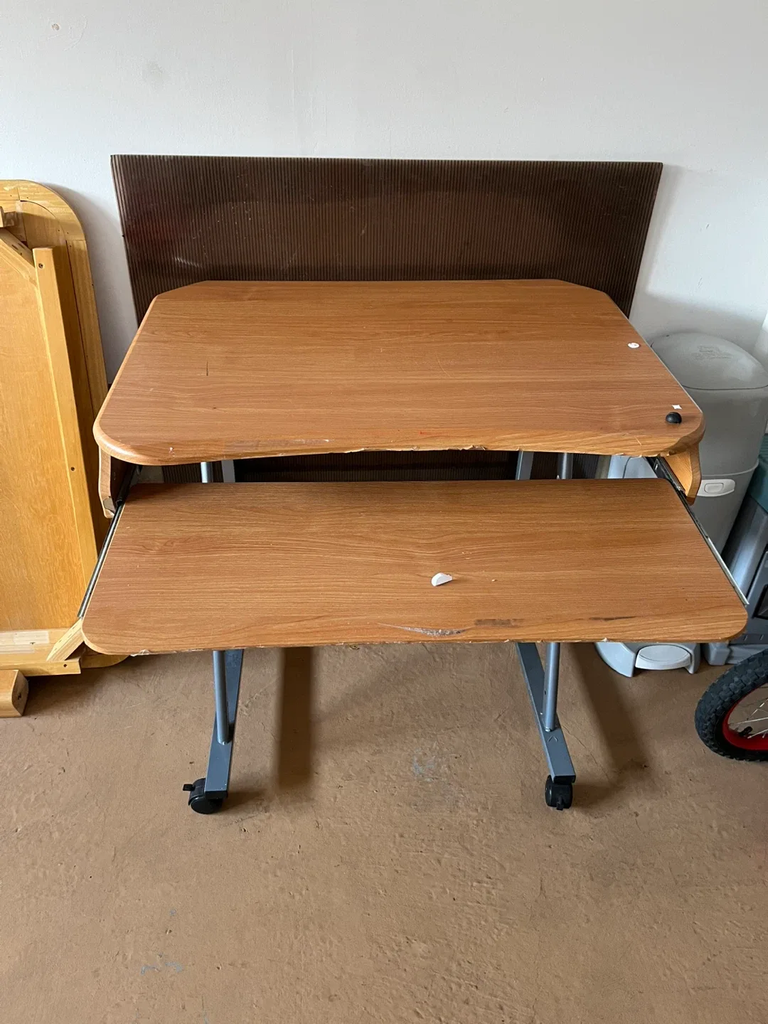 Adjustable Height Rolling Desk