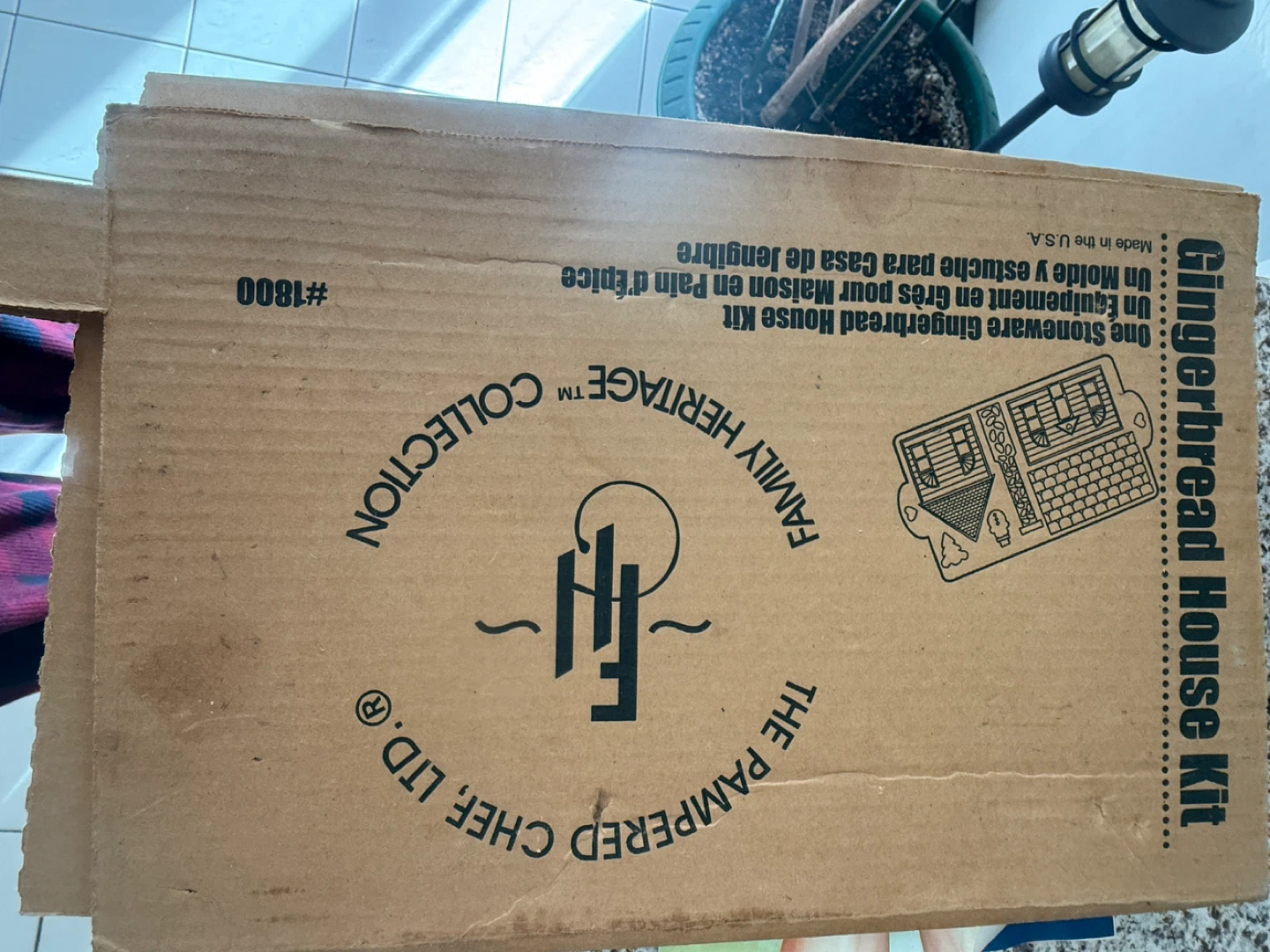 Pampered Chef Gingerbread House Kit #1800