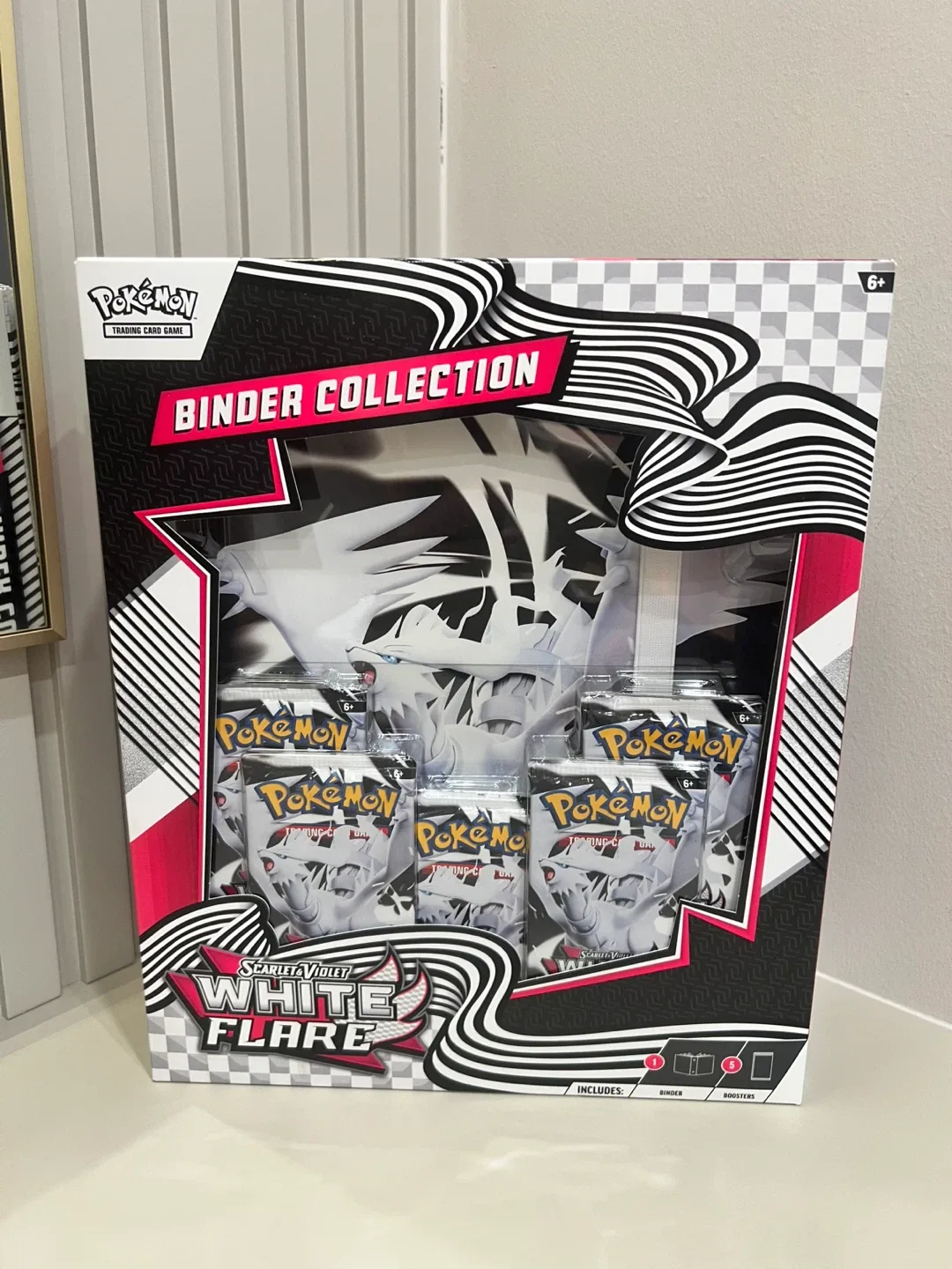 Pokemon Black Bolt / White Flare Binder Collection image indicator(3)