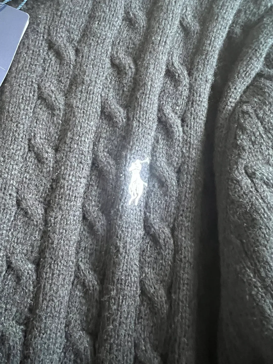 Polo knet sweater image indicator(3)