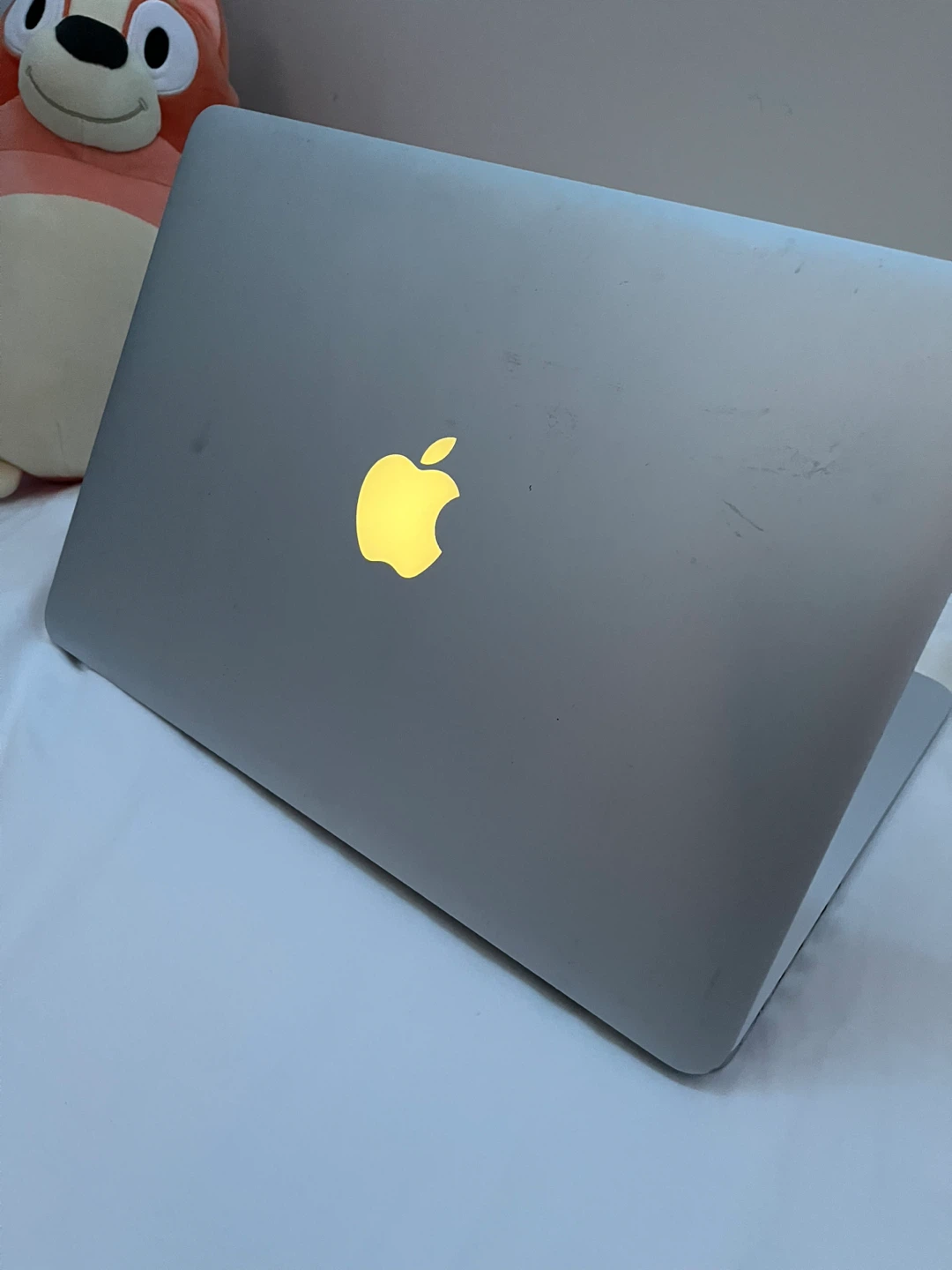2014 MacBook Pro Intel i5 8gb 256gb SSD macOS Sequoia - photo 5
