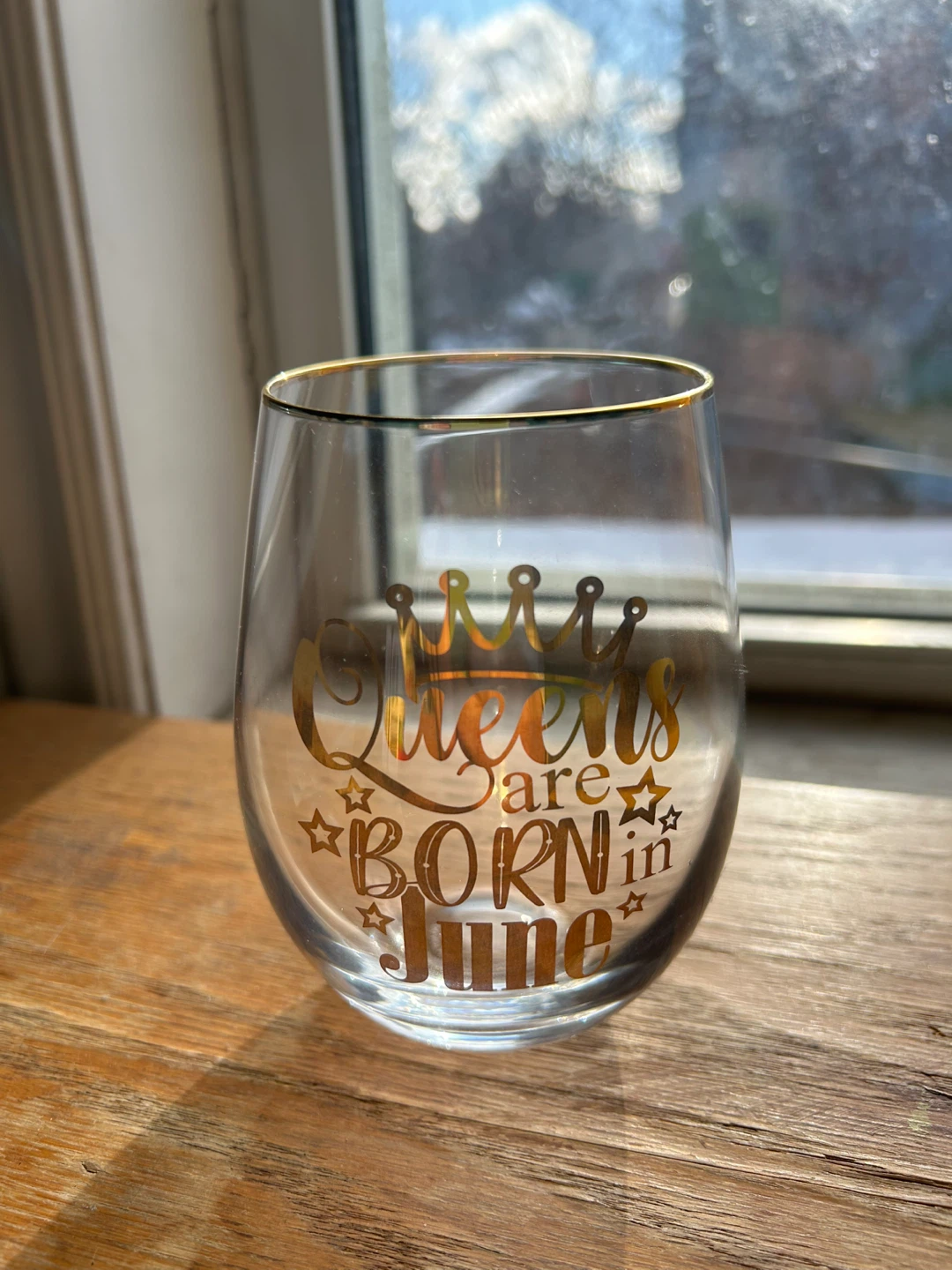 Onebttl 'Queens Born in June' Wine Glass