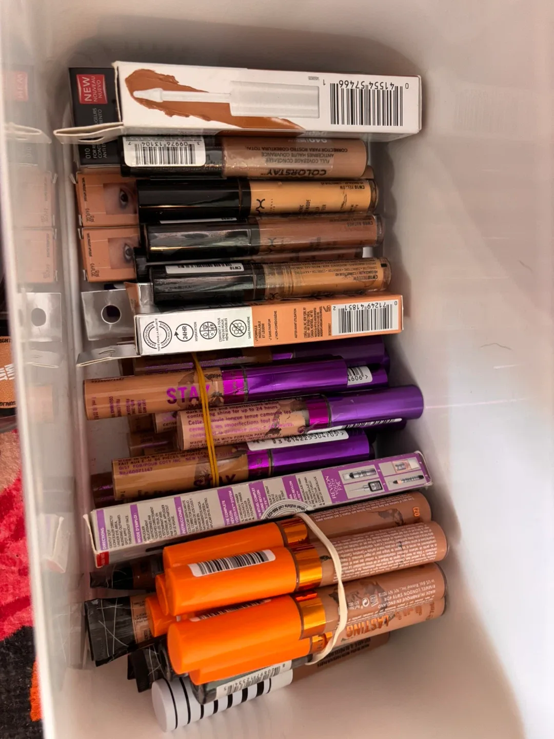 Mixed Lot of Makeup image indicator(6)