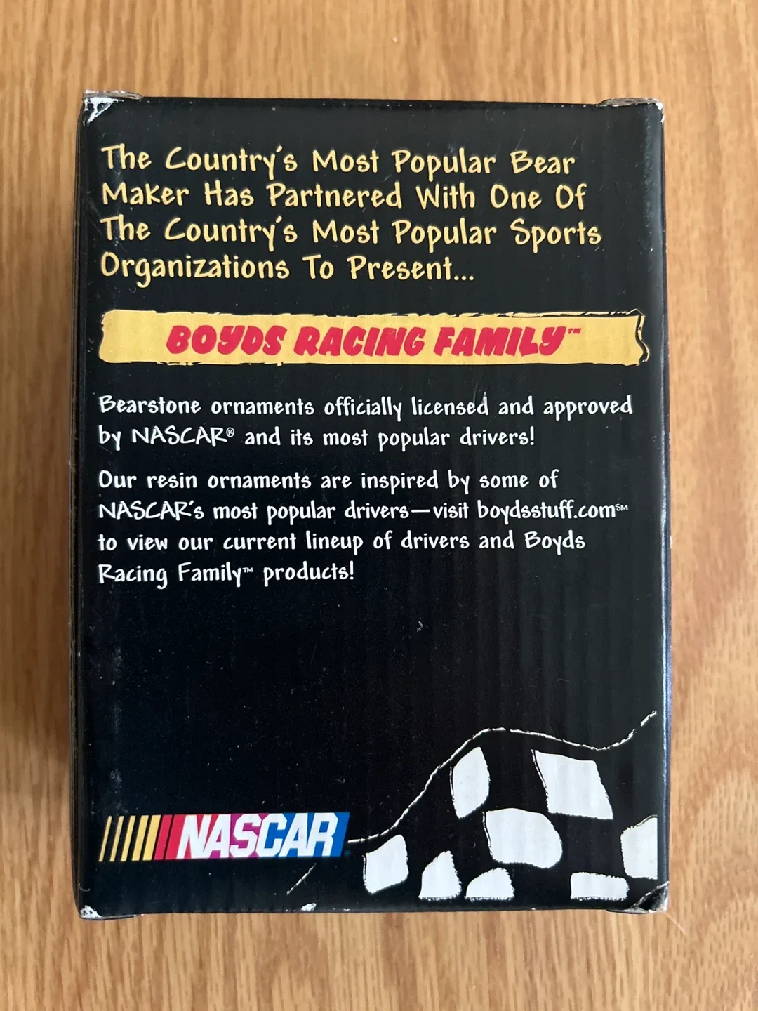 Boyds Racing Family NASCAR Ornament image indicator(2)