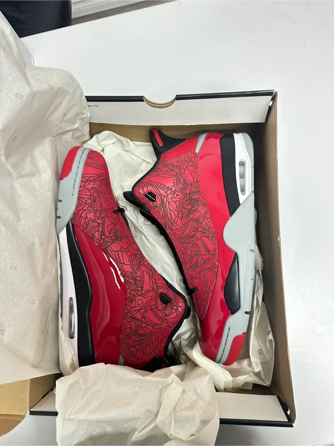 Air Jordan Dub Zero Red/Black Size 13 image indicator(4)