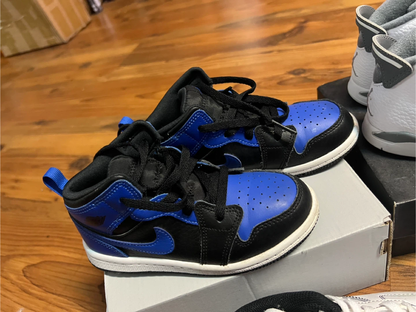 Nike Air Jordan Boys Shoes - photo 5