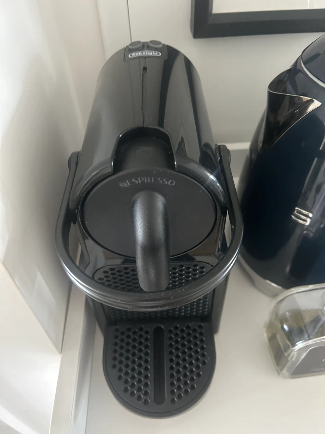 Nespresso DeLonghi Coffee Machine - Black - photo 2