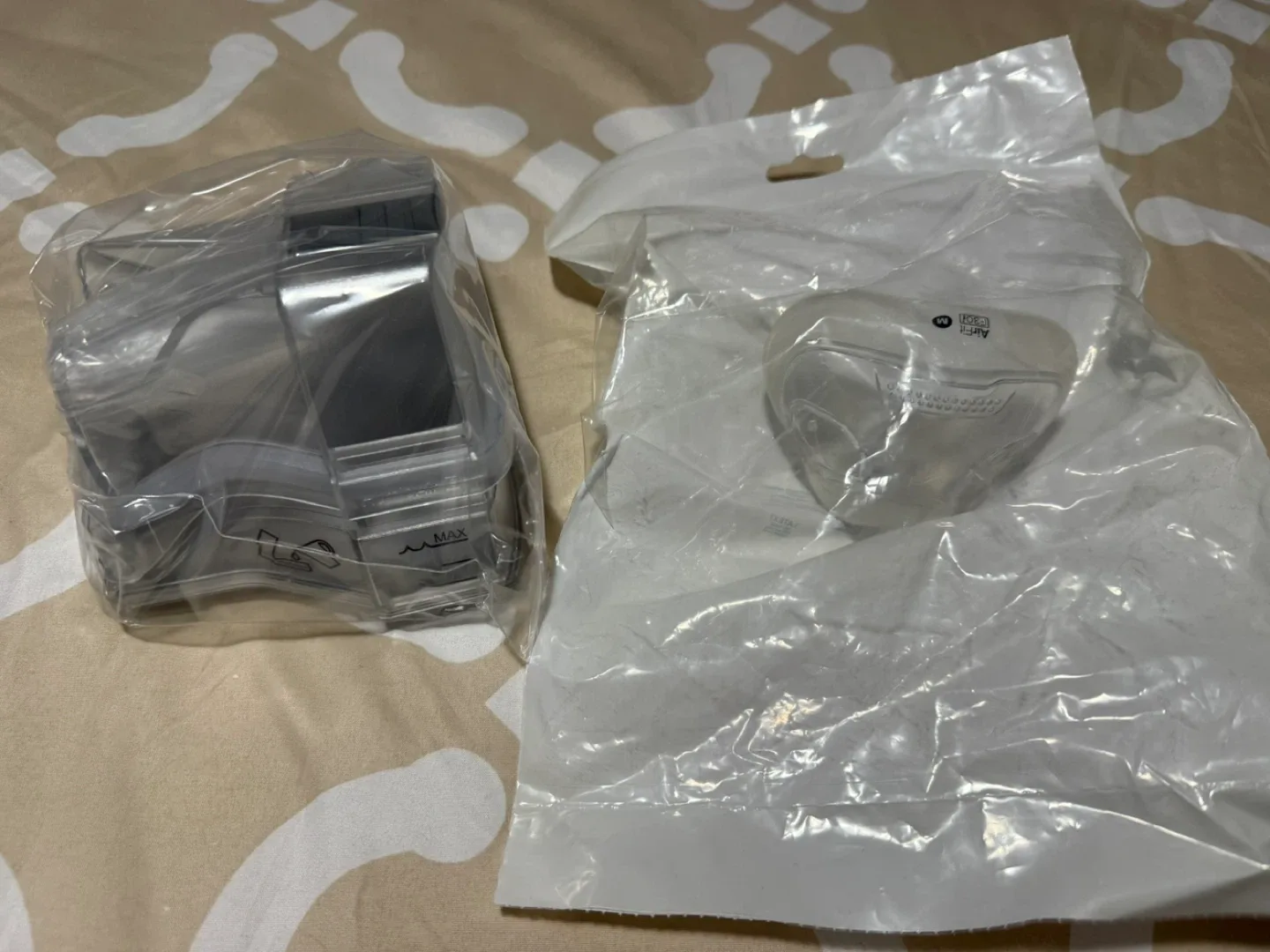 ResMed AirSense 10 CPAP Machine image indicator(5)