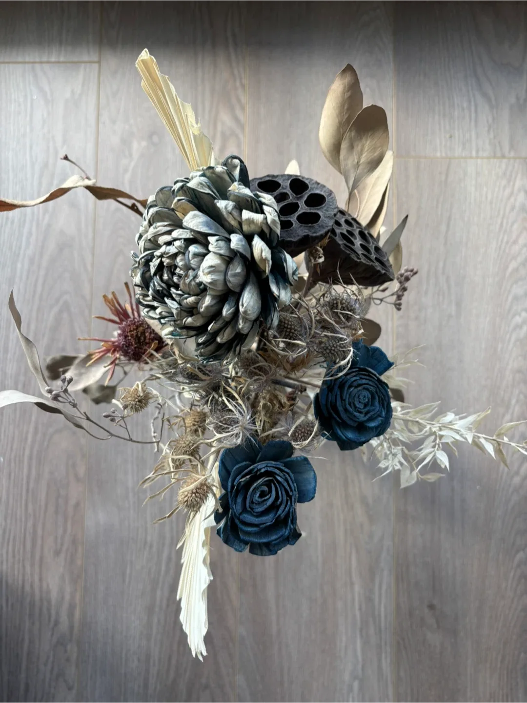 Dried Floral Arrangement in Glass Jar image indicator(4)