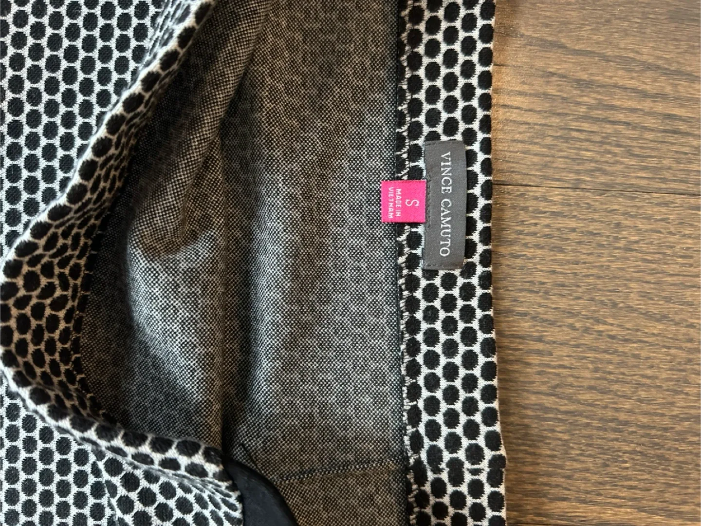 Vince Camuto Black & White Skirt - Size S image indicator(2)