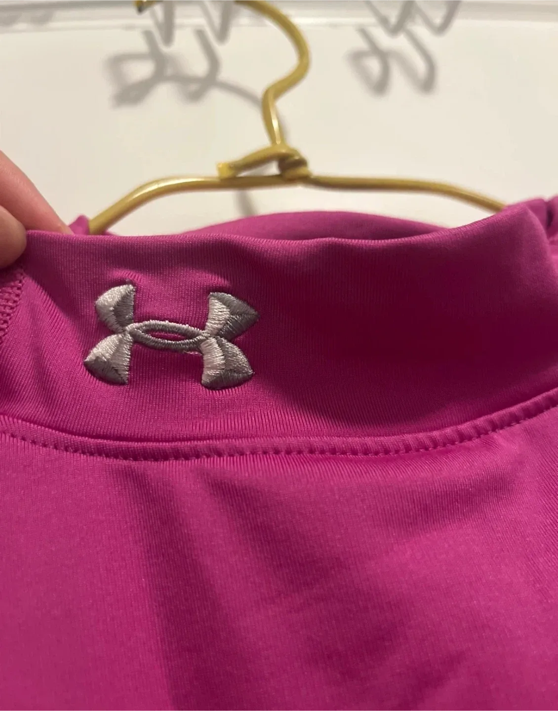💖Under Armour ColdGear Fitted Top - Size XS image indicator(4)