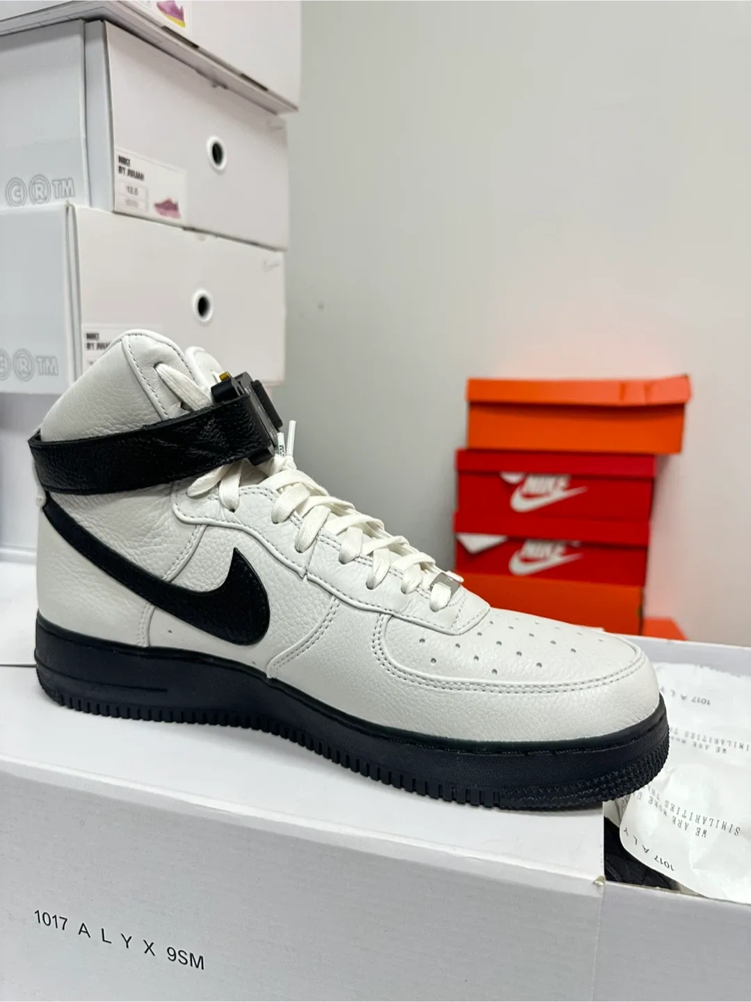 Nike Air Force 1 High 07 Alyx White Black MetaliSilver image indicator(3)