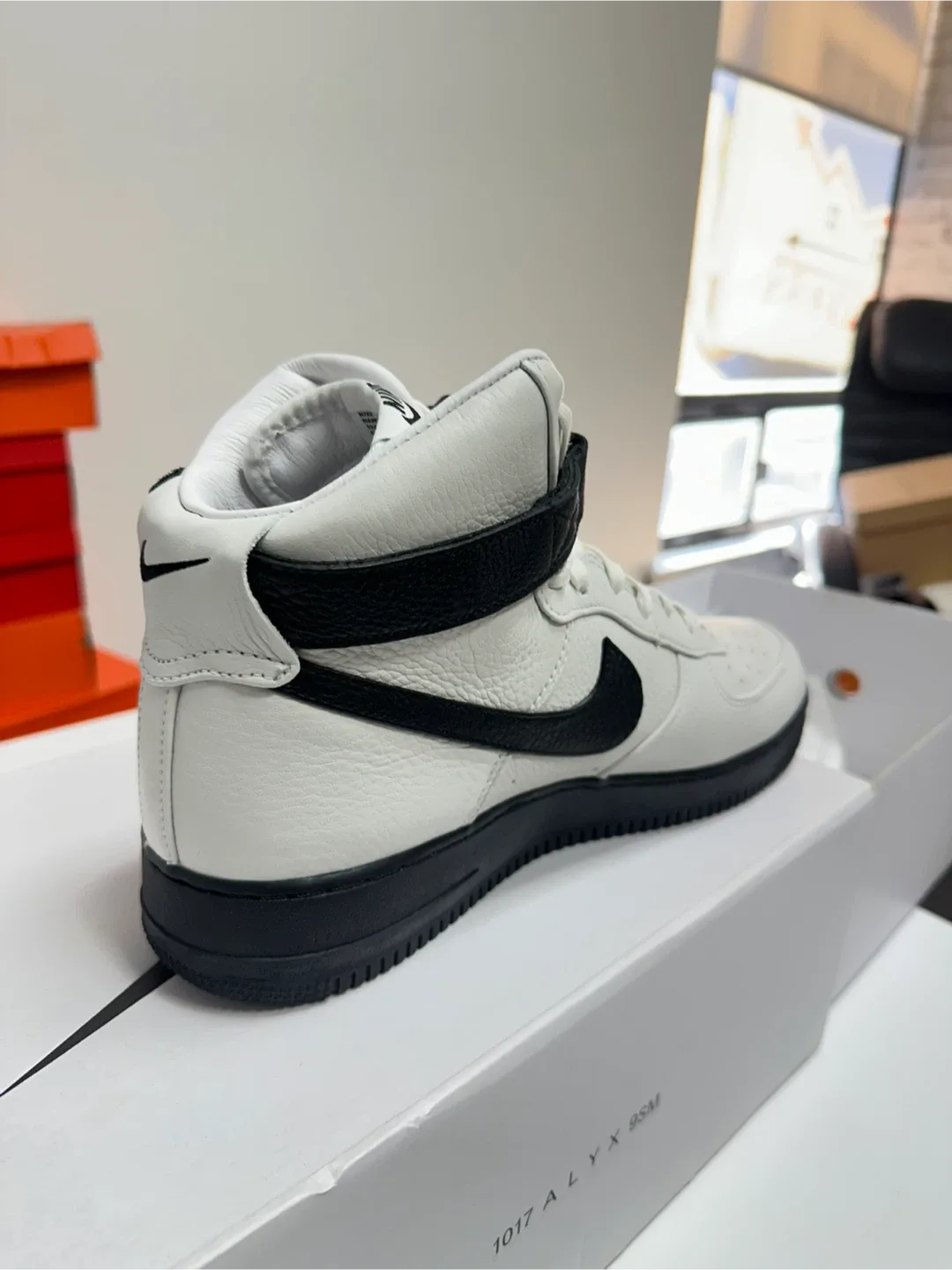 Nike Air Force 1 High 07 Alyx White Black MetaliSilver image indicator(4)