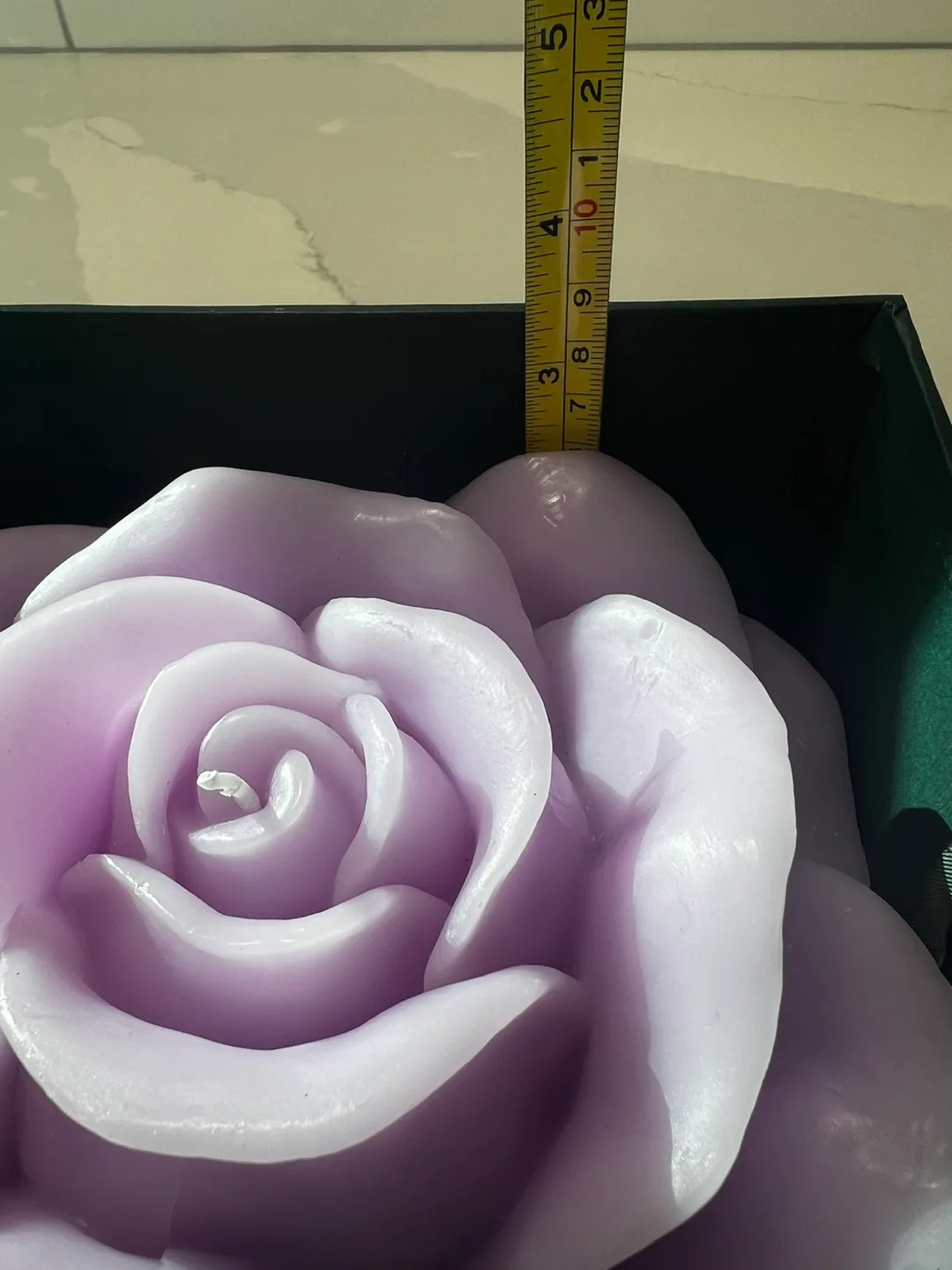 Rose Candle - Purple image indicator(4)