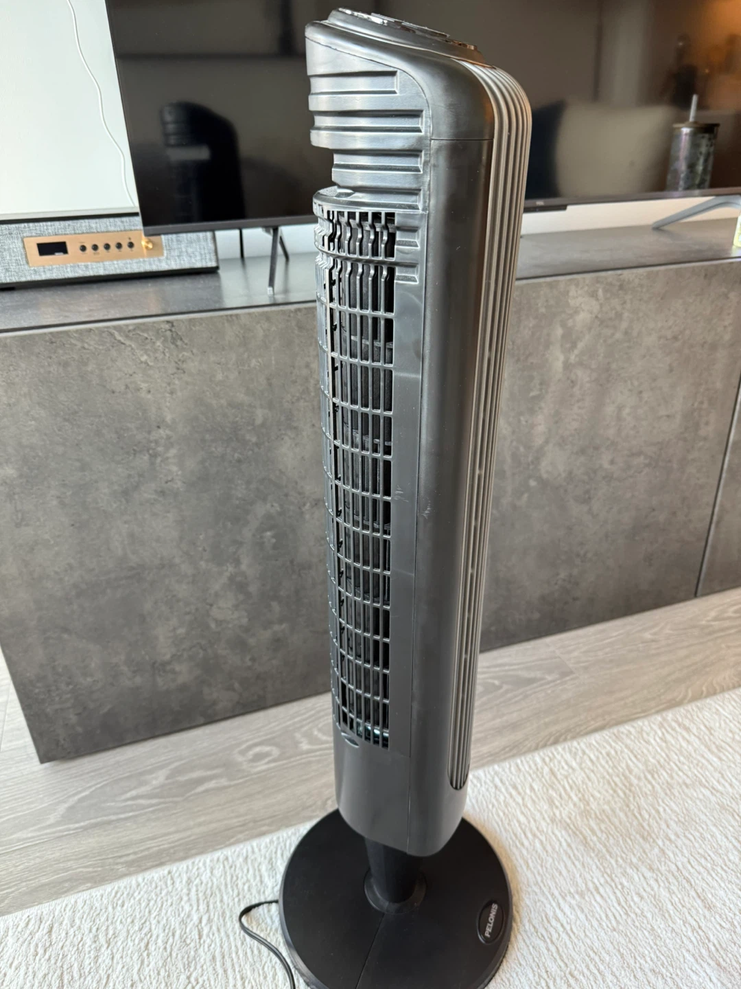 Black Pelonis 35” Tower Fan - photo 4