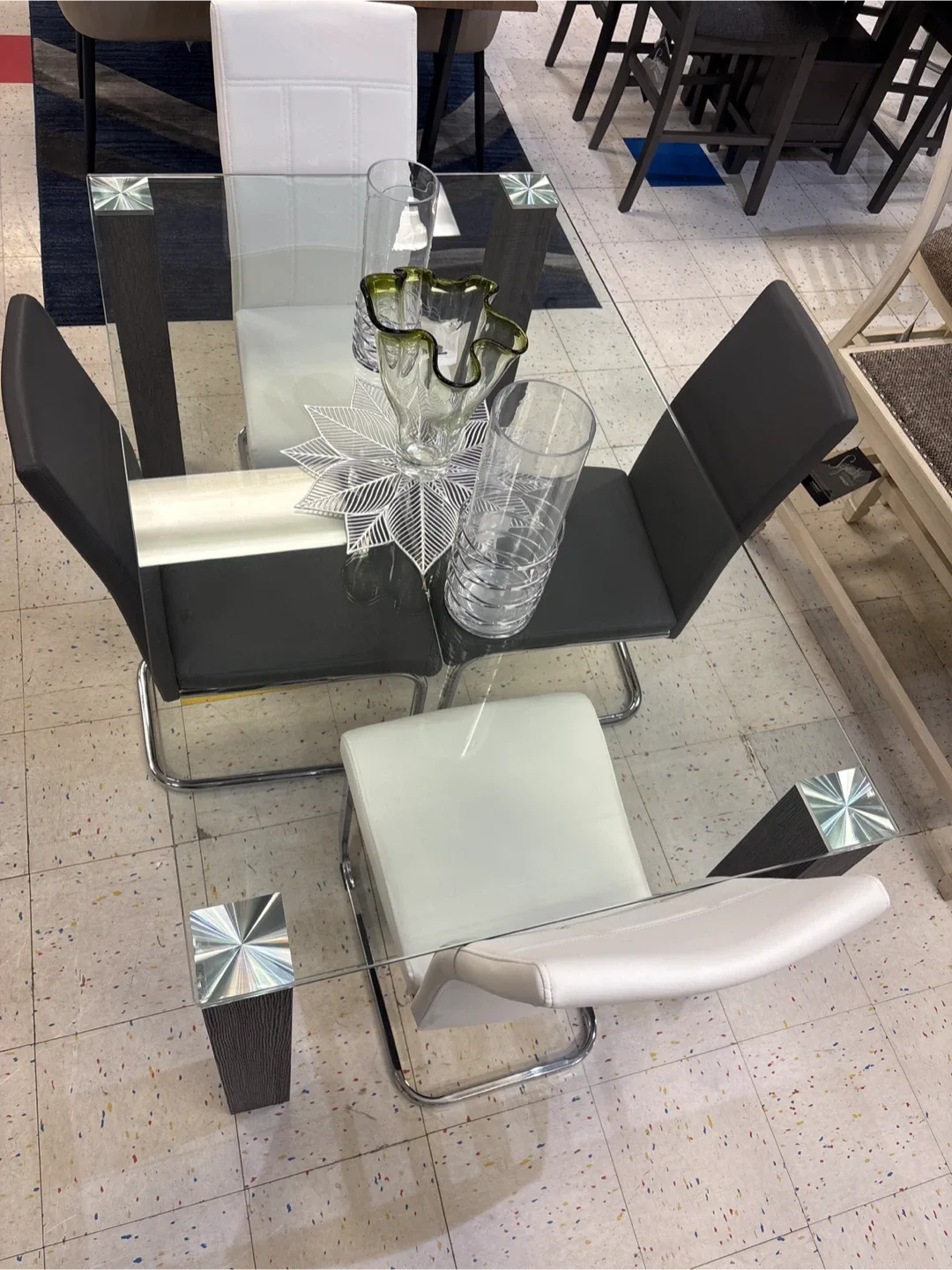 Glass Top Dining Table with 4 Chairs image indicator(4)