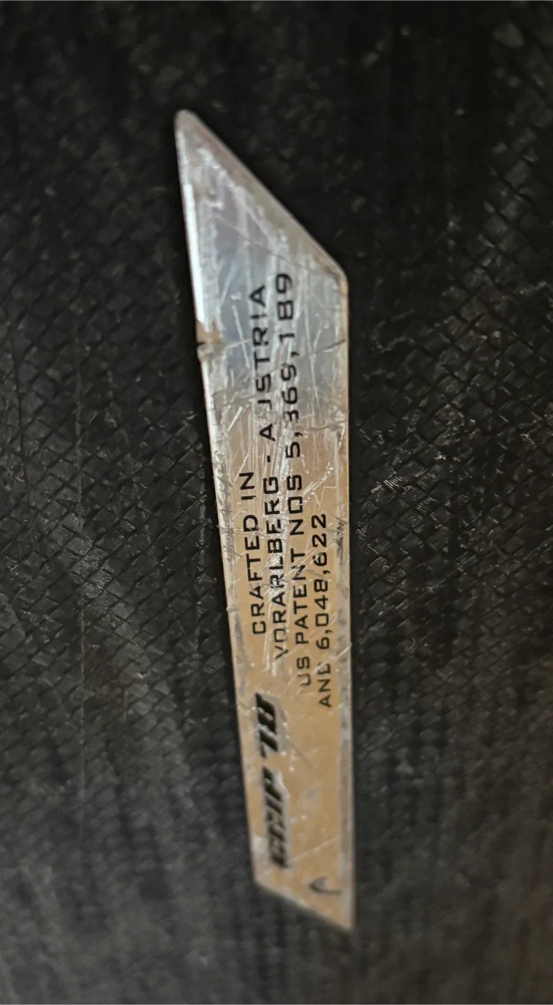 Head Chip 78 Skis with Binding and Poles image indicator(4)