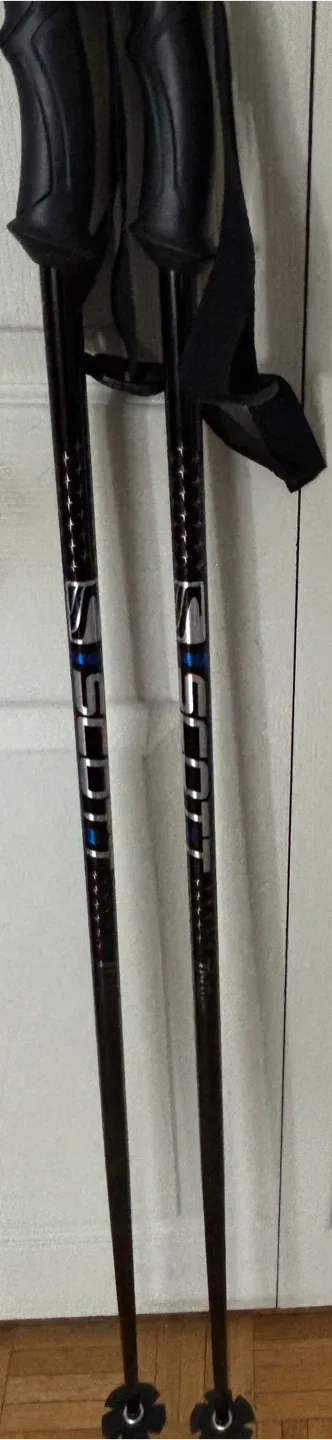 Head Chip 78 Skis with Binding and Poles image indicator(7)