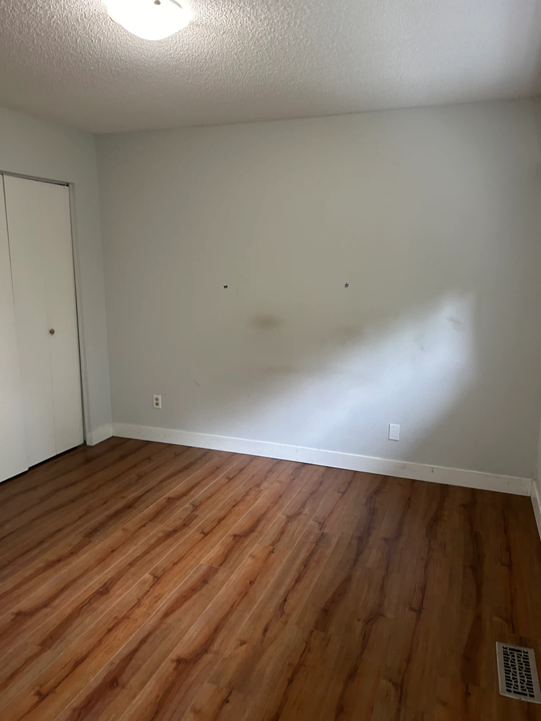 3 bedroom and 1and half washroom house for rent - photo 5