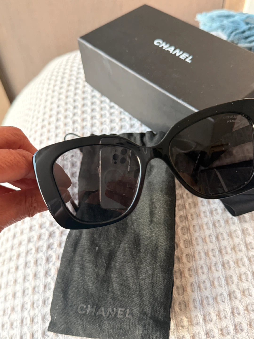 Chanel Black Sunglasses with Case - photo 2