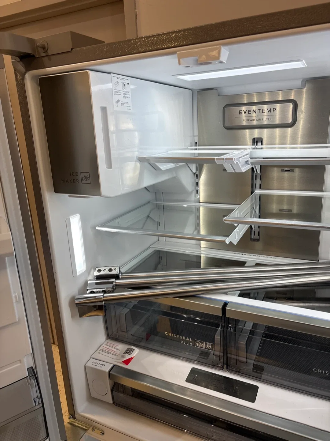 Frigidaire Professional French Door Refrigerator image indicator(3)