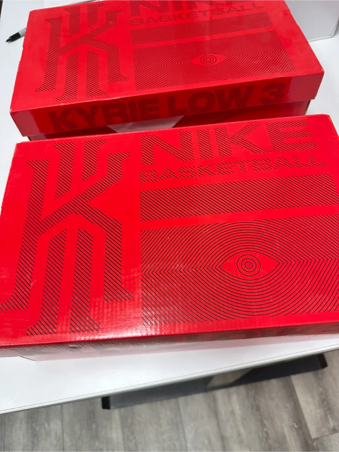 Nike Kyrie Low 3 Basketball Shoes - Size 12.5 image indicator(5)