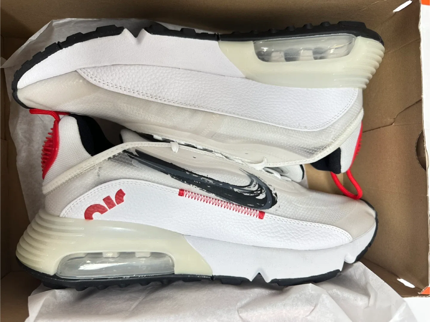 Nike Air Max 2090, Size 12.5, White/Red image indicator(4)