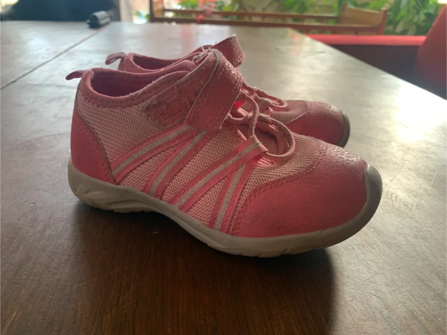 Pink toddler shoes