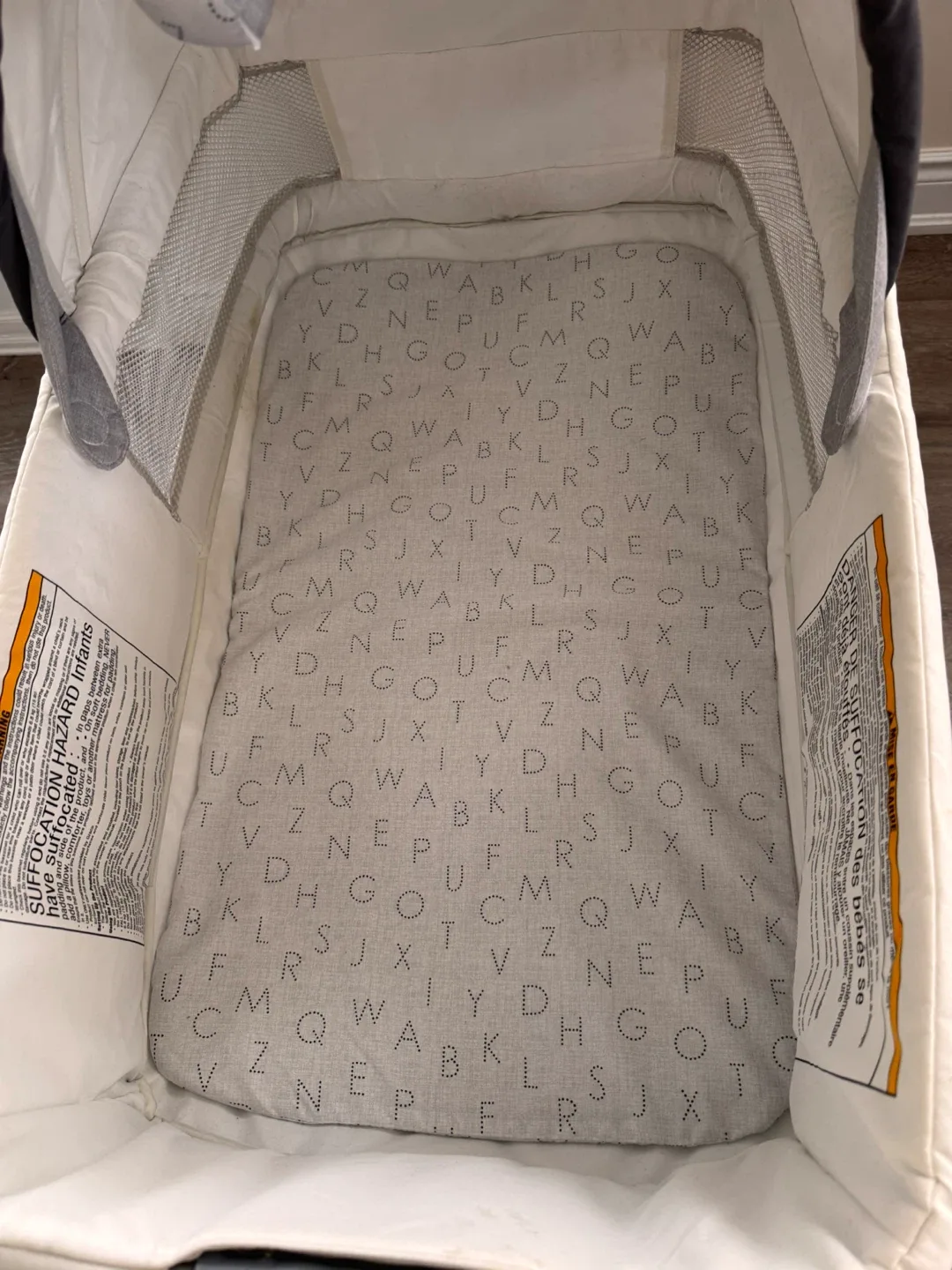 Graco Dream Suite Bassinet + Changer image indicator(4)