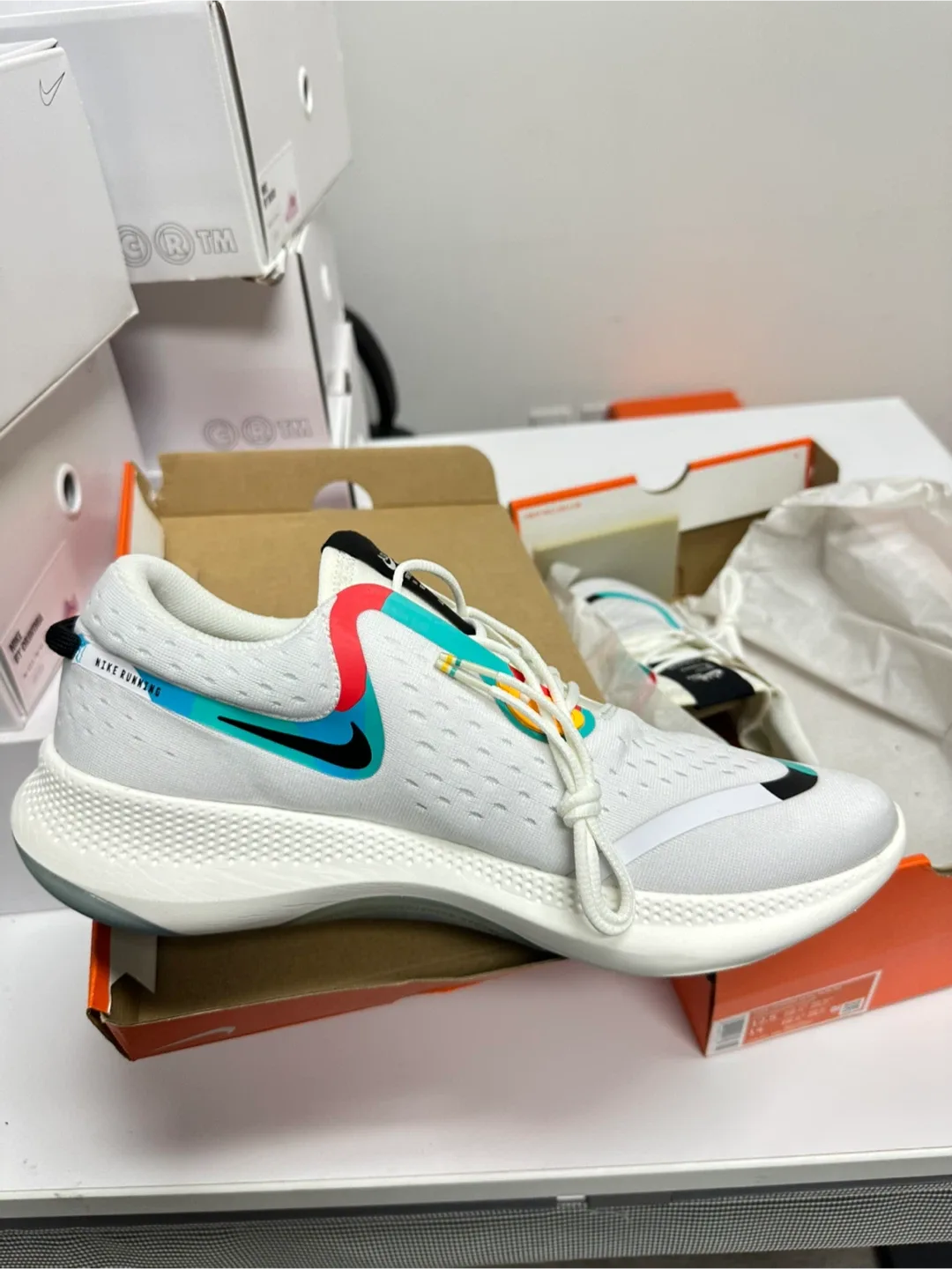 Nike Joyride Dual Run AS White/Black, Size 12.5 image indicator(2)