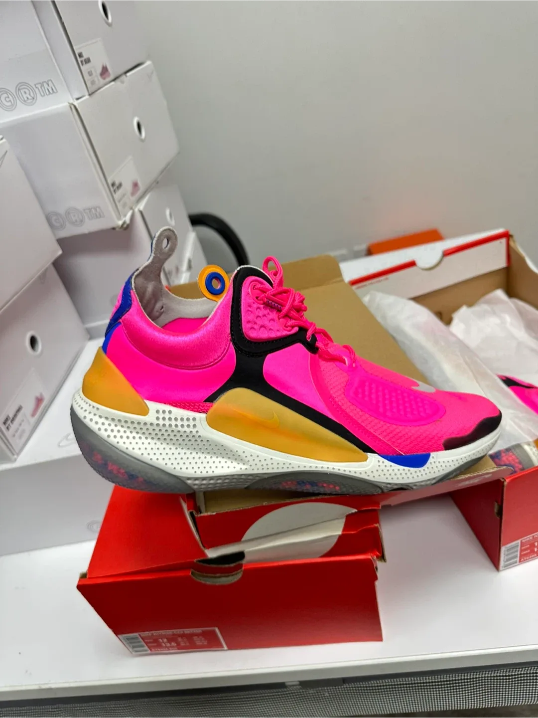 Nike Joyride CC3 Setter Pink/Orange, Men's US 12 image indicator(2)