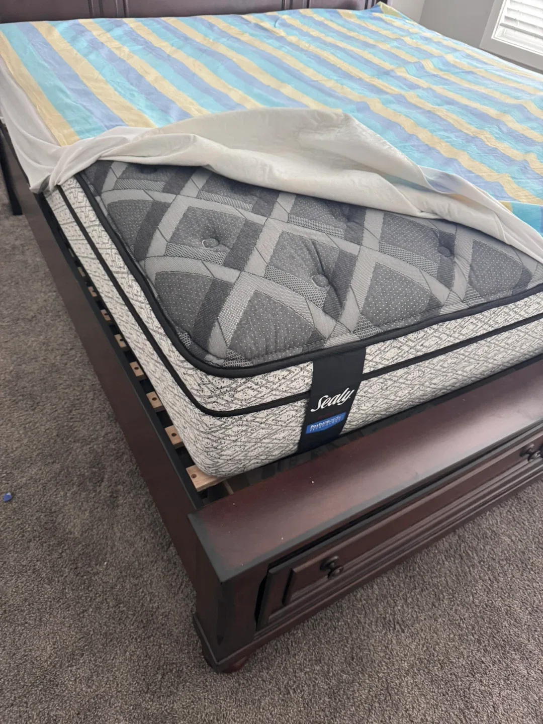 Mattress with bed bug cover and bed king size image indicator(4)