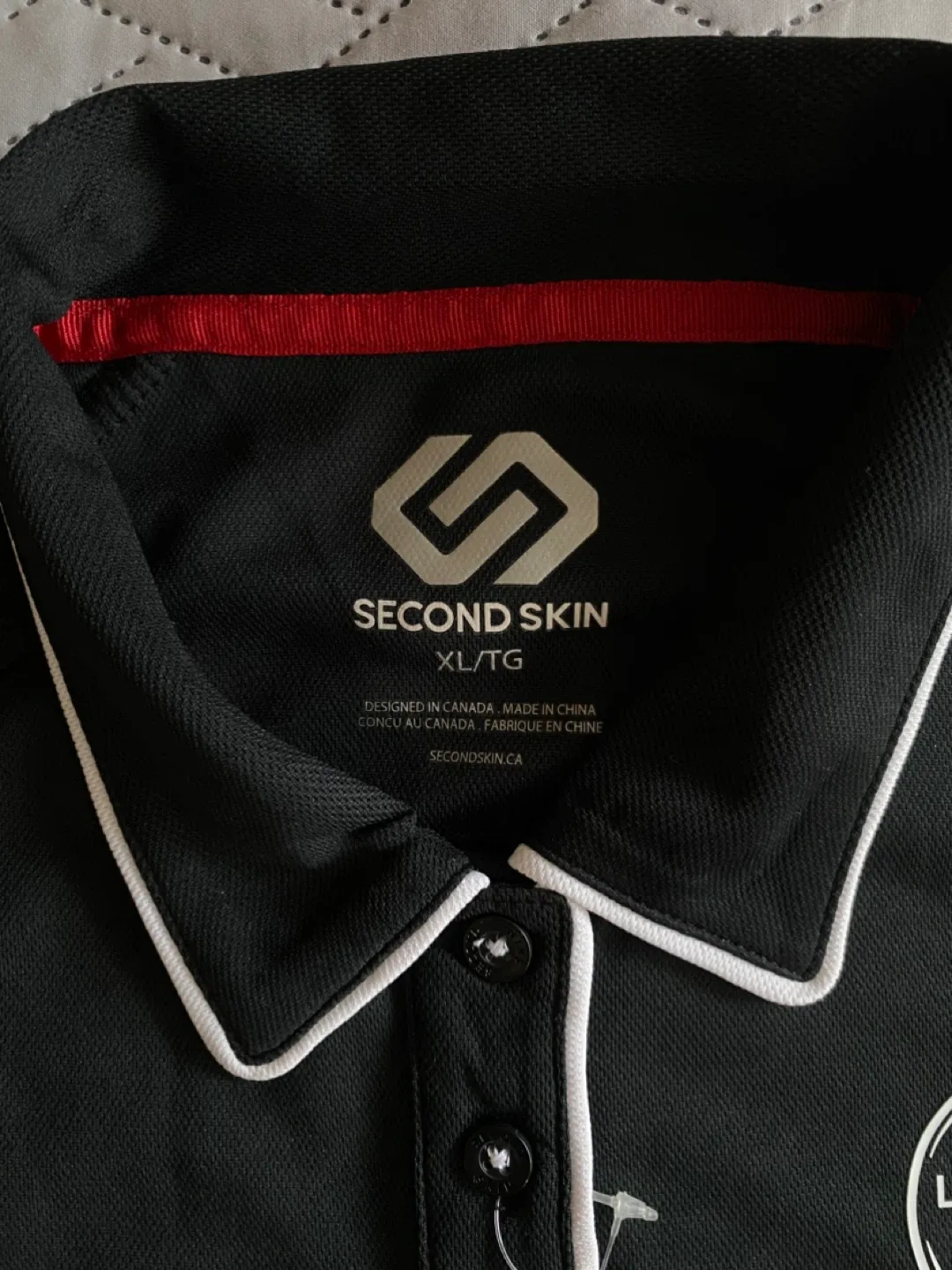 BNWT women’s golf shirt image indicator(2)