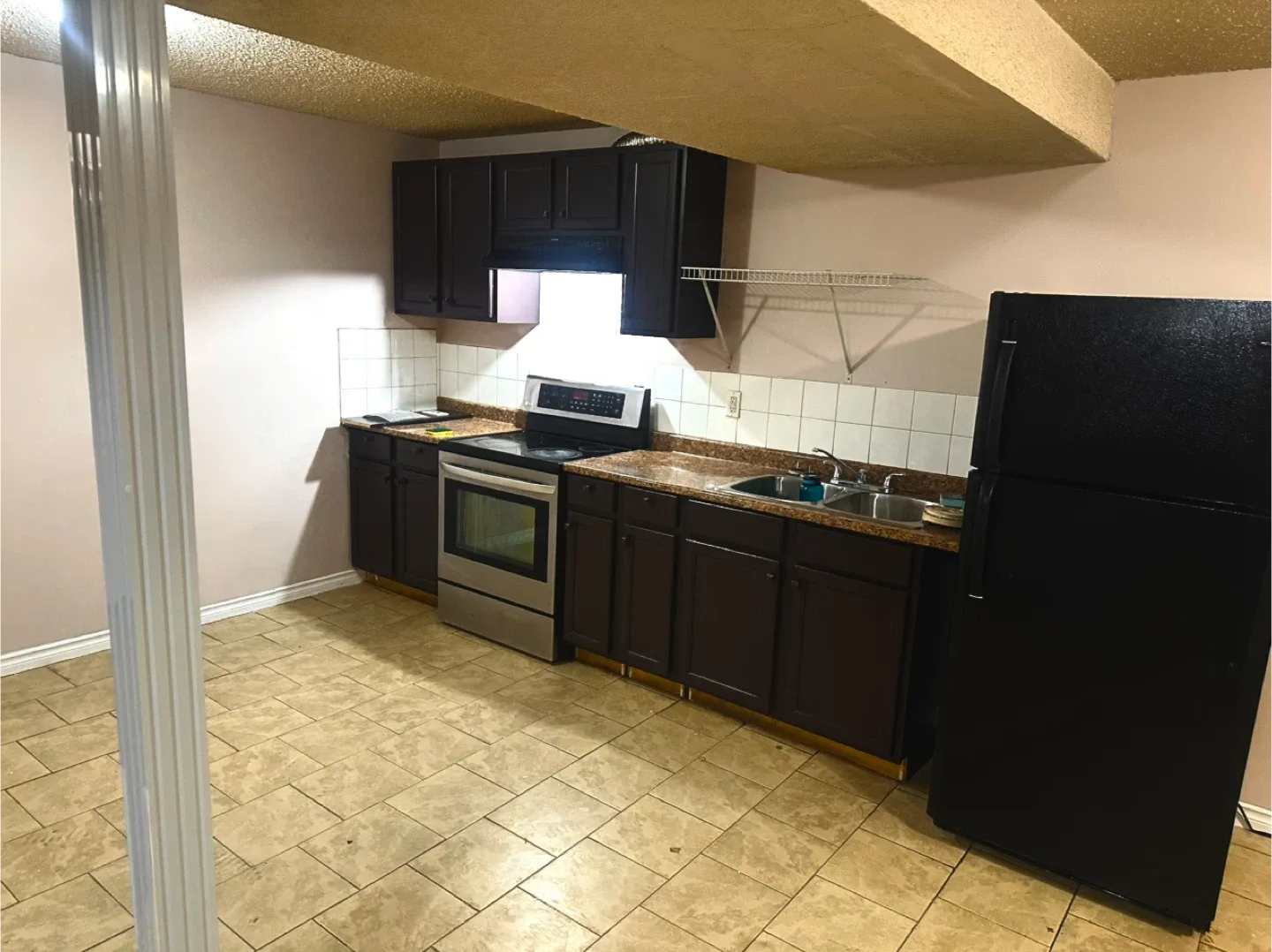 Renting Basement image indicator(2)