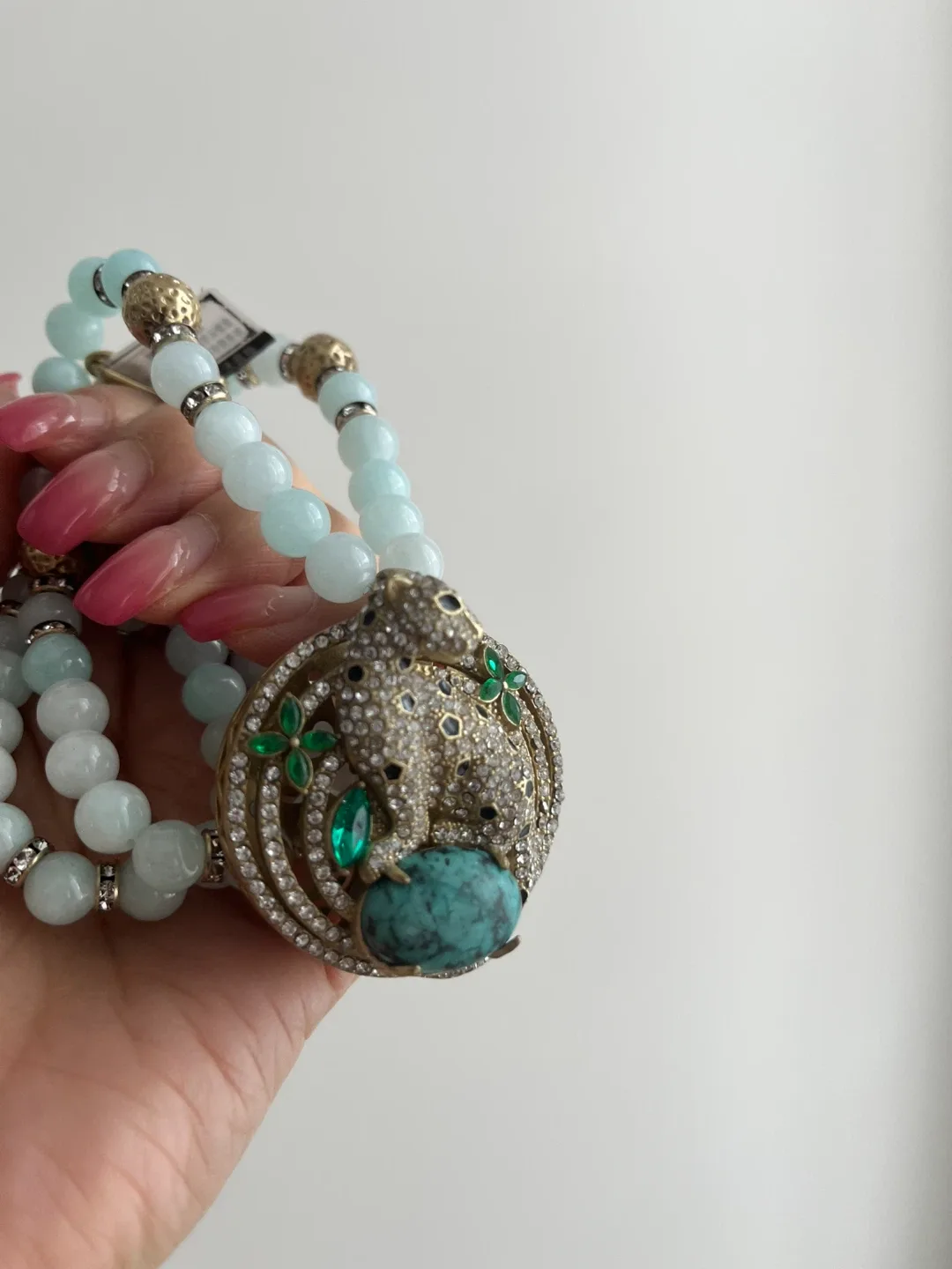 Beaded Necklace with Leopard Pendant image indicator(3)