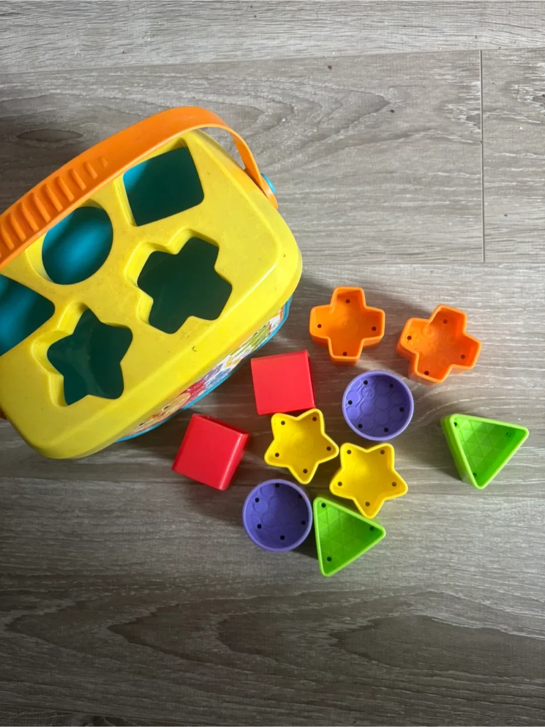 Fisher-Price Shape Sorter Toy image indicator(2)