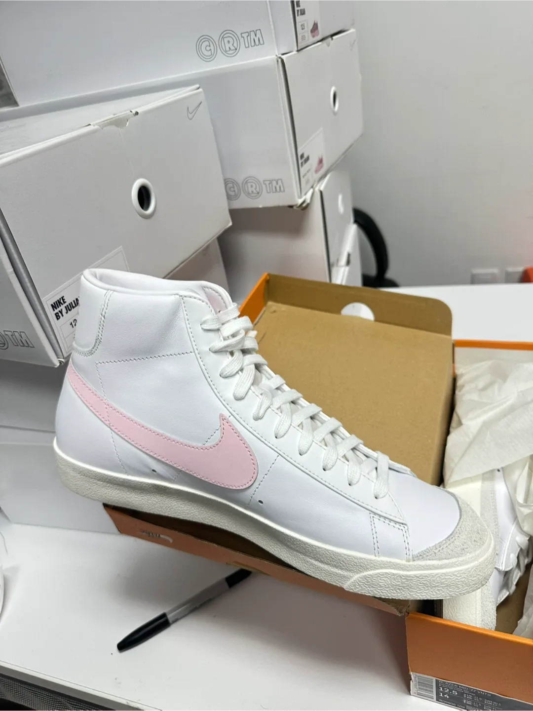 Nike Blazer Mid '77 VNTG White/Pink Foam - Size 12.5 image indicator(2)