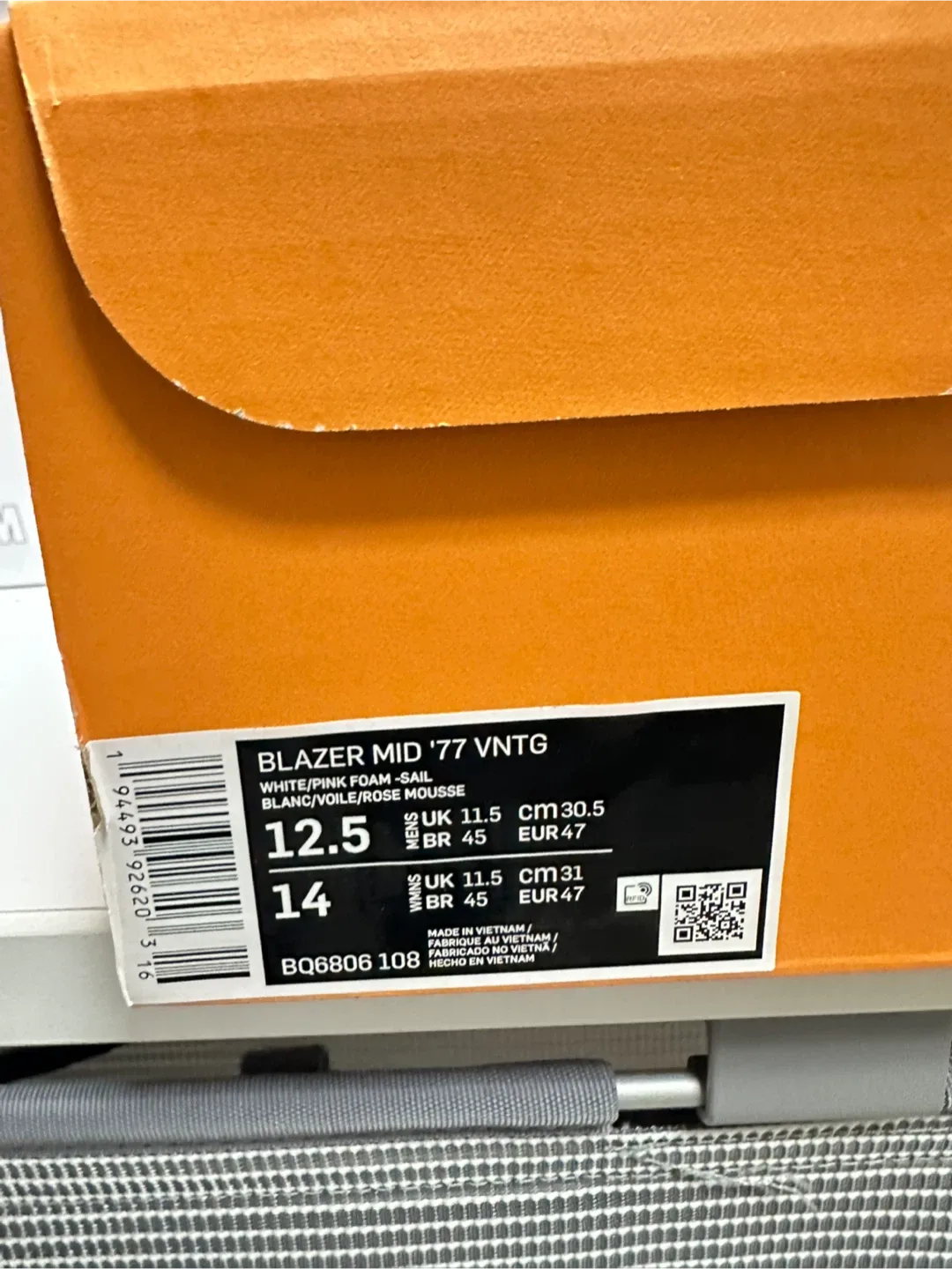 Nike Blazer Mid '77 VNTG White/Pink Foam - Size 12.5 image indicator(4)