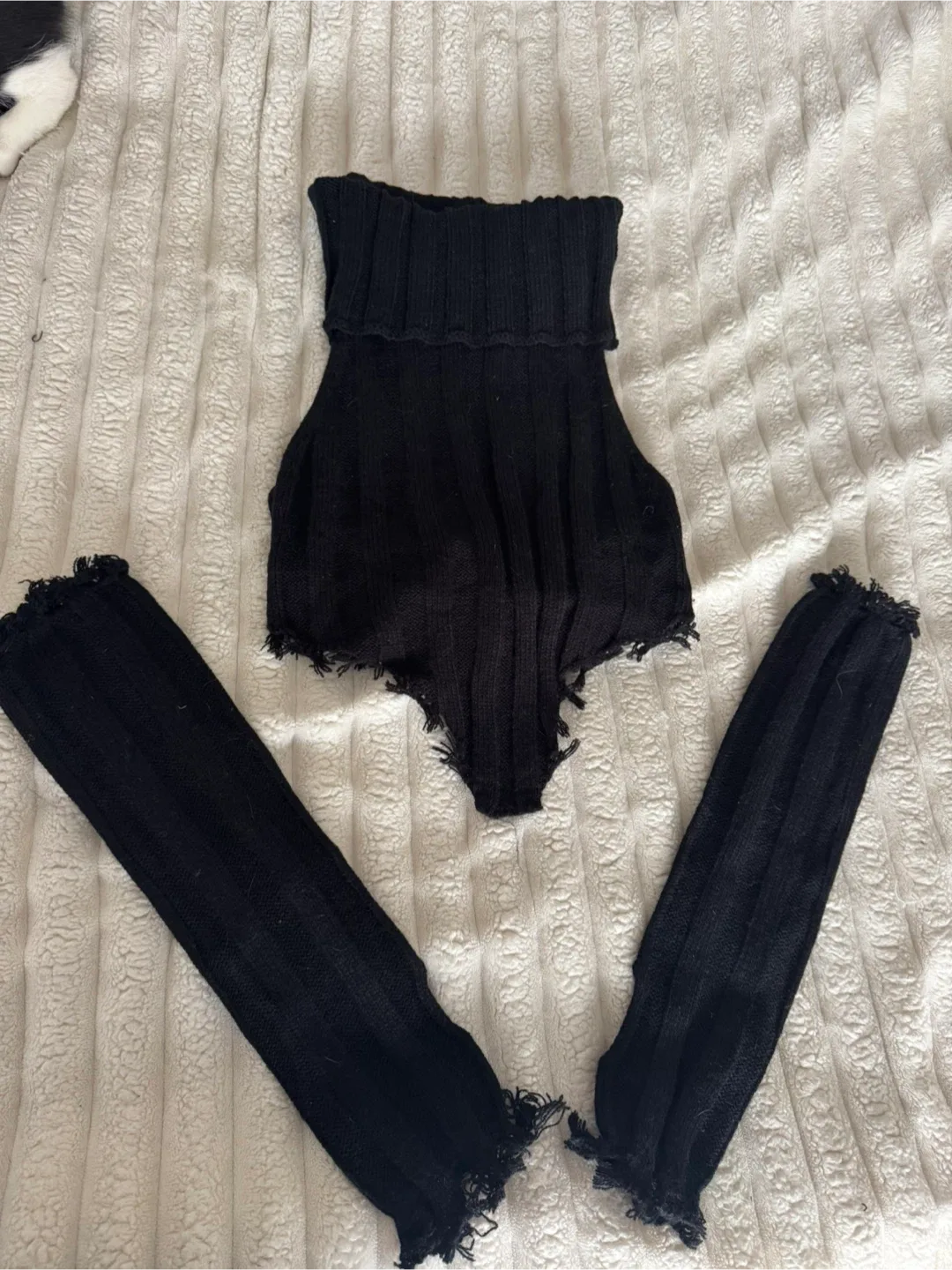 Cut Out Turtleneck Halter w/ Sleeves