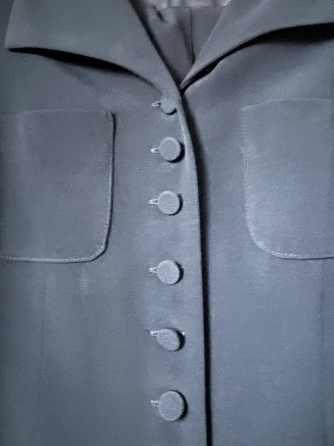 Beautiful black suit - photo 2