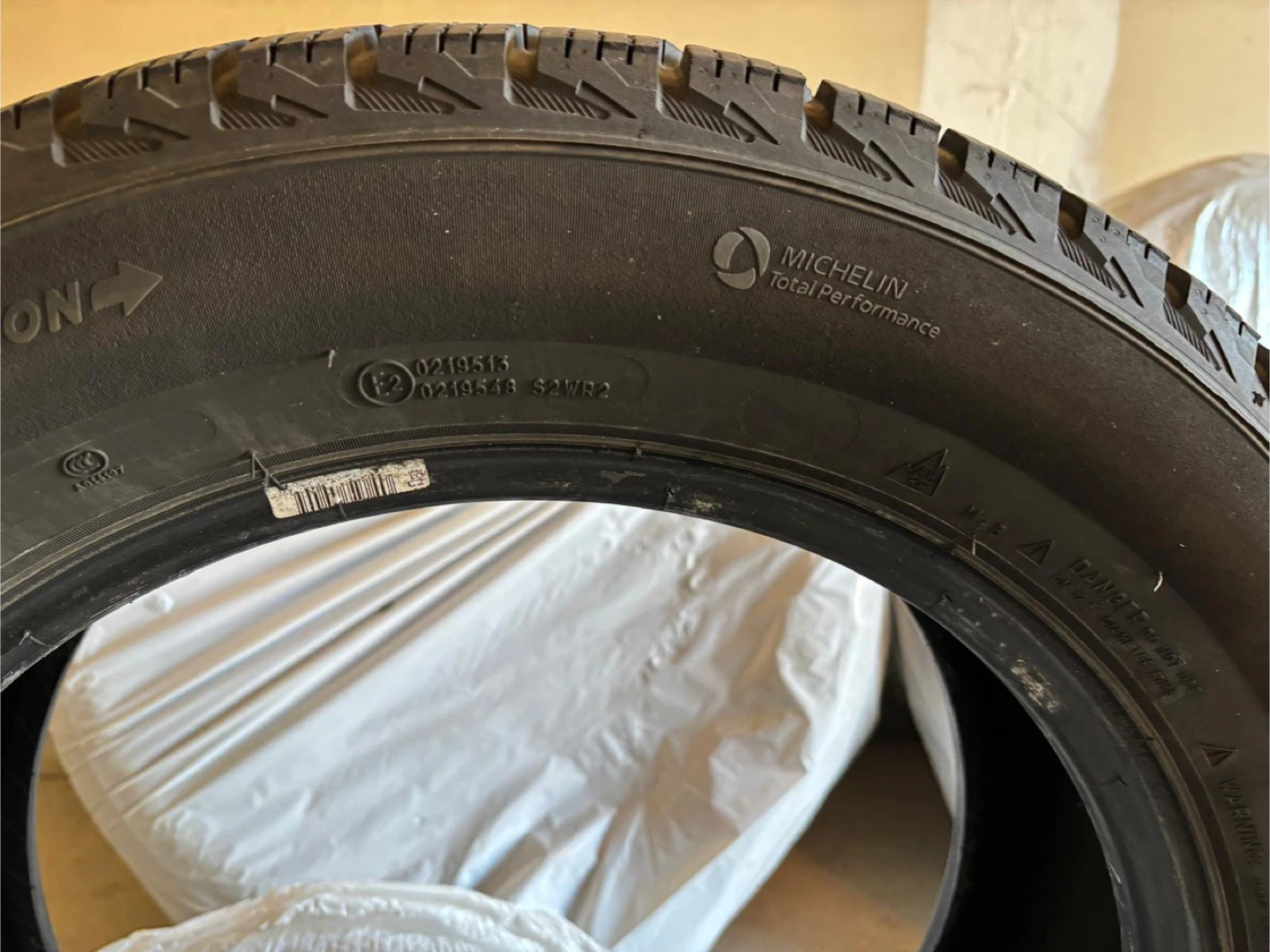 Michelin 215/60R17 Winter Tires - photo 4