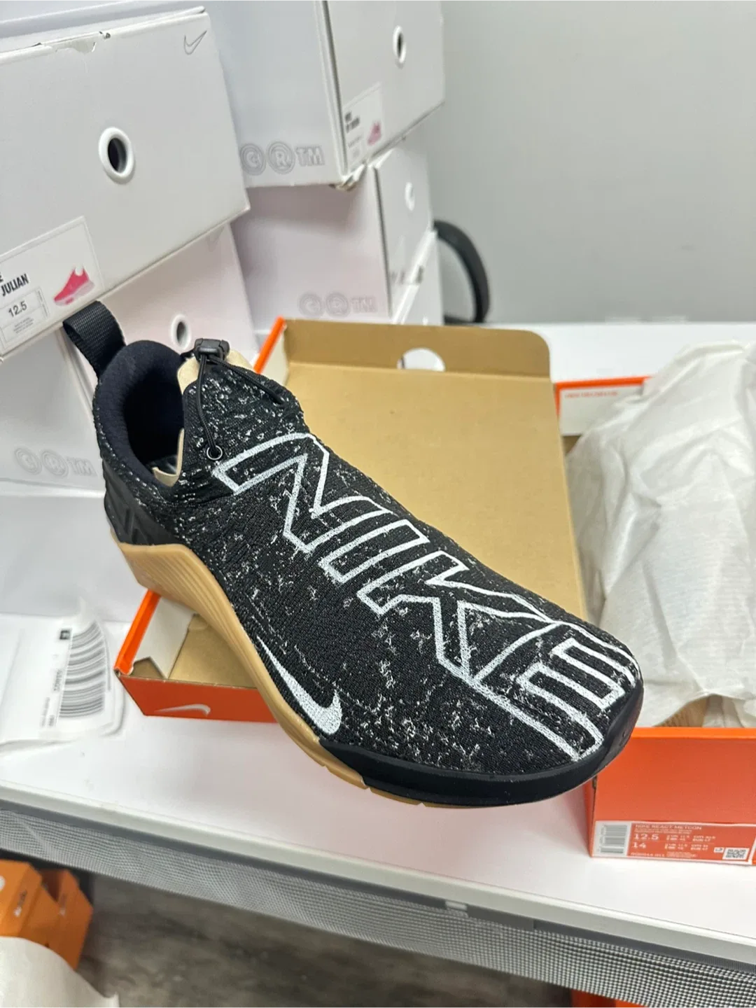 Nike React Metcon Training Shoes - Size 12.5 image indicator(2)