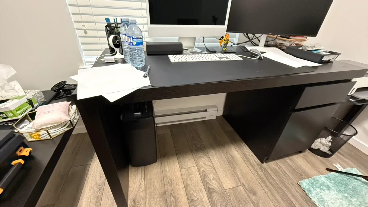 Black Office Desk