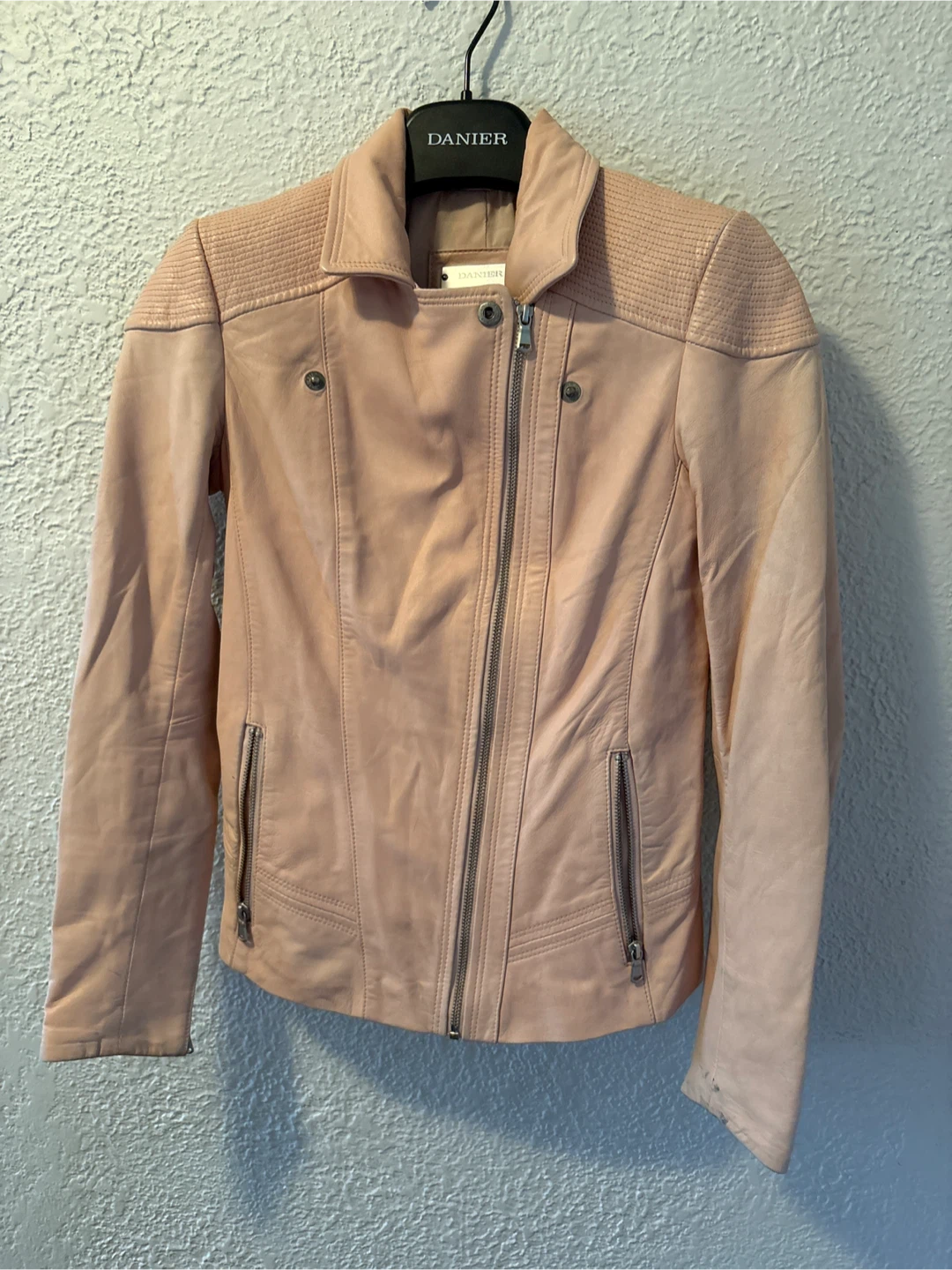 Danier Leather Jacket - Size 2XS - Pink - photo 2