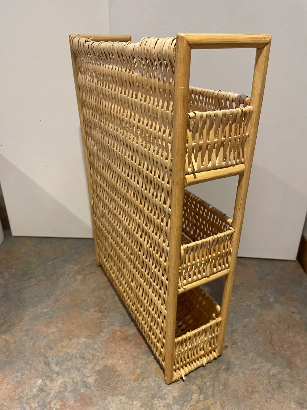 Wicker Shelf Unit with 3 Baskets image indicator(2)