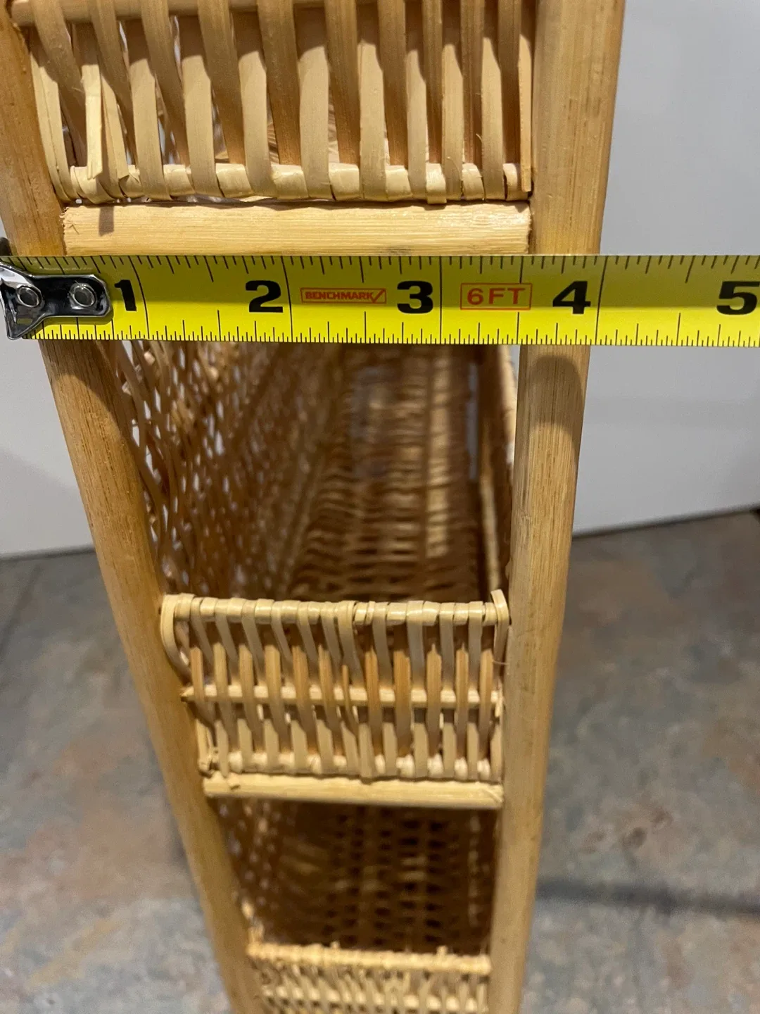 Wicker Shelf Unit with 3 Baskets image indicator(7)
