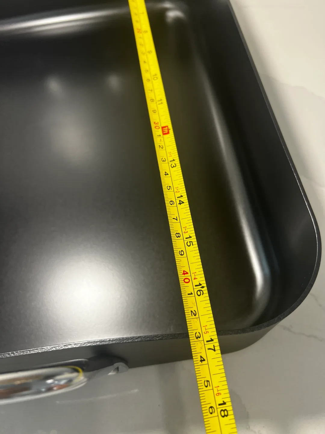 NEW Our Table Roaster with Rack - 16.6 in X 14.1 in inch image indicator(5)