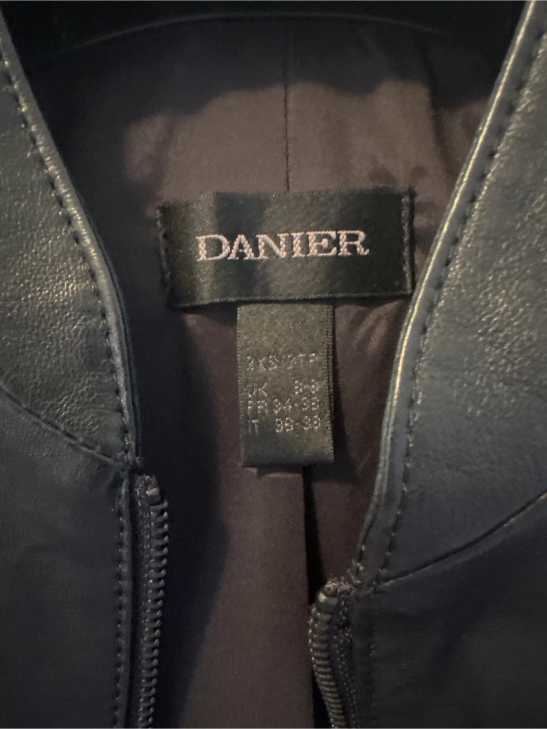 Danier Black Leather Jacket - Size 2XS - photo 2