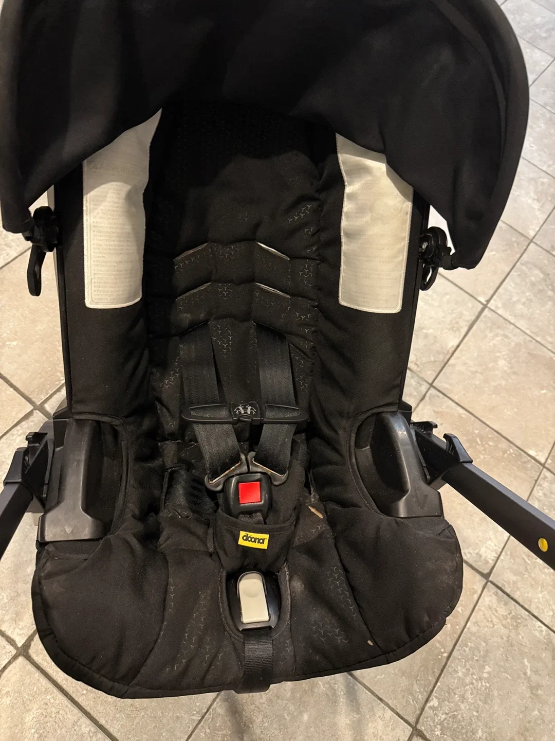 Doona Infant Car Seat/Stroller - Black image indicator(5)